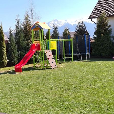 Pensiunea Dara Rîşnov エクステリア 写真