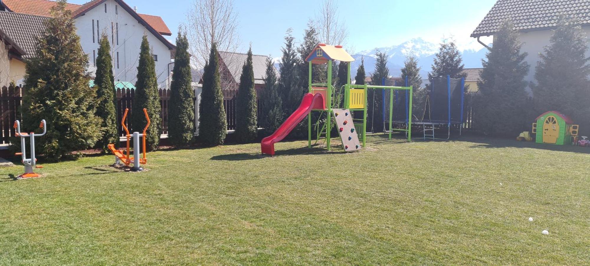 Pensiunea Dara Rîşnov エクステリア 写真